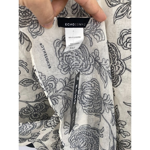 Echo 23 NWT Valencia Bi Color Floral Wrap Quick Dry Wrinkle Resist Neutral New - Picture 6 of 7